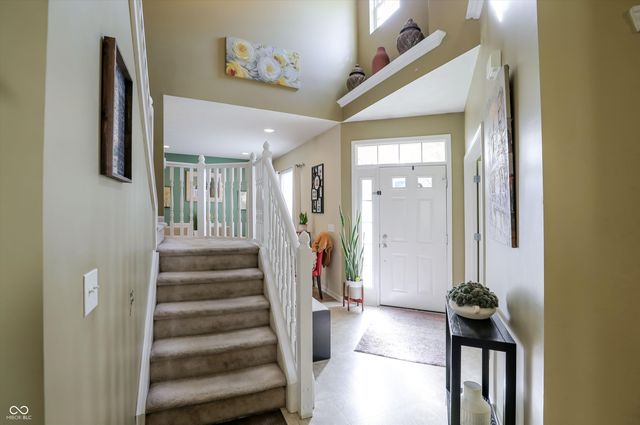 10328 Ridge Line Court, Indianapolis, IN 46236