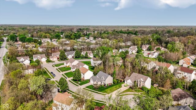 10328 Ridge Line Court, Indianapolis, IN 46236