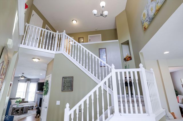 10328 Ridge Line Court, Indianapolis, IN 46236