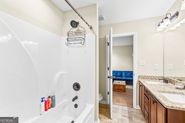 117 Berwick Circle, Bonaire, GA 31005