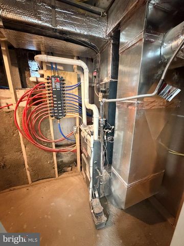 5436 RIDGEWOOD ST, Philadelphia, PA 19143