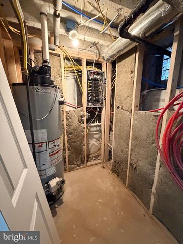 5436 RIDGEWOOD ST, Philadelphia, PA 19143