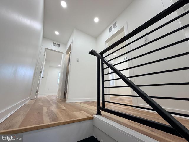 5436 RIDGEWOOD ST, Philadelphia, PA 19143