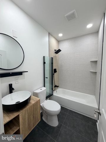 5436 RIDGEWOOD ST, Philadelphia, PA 19143