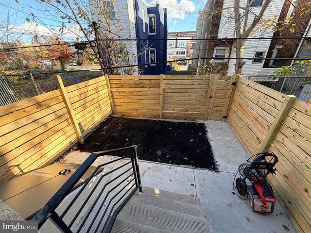 5436 RIDGEWOOD ST, Philadelphia, PA 19143