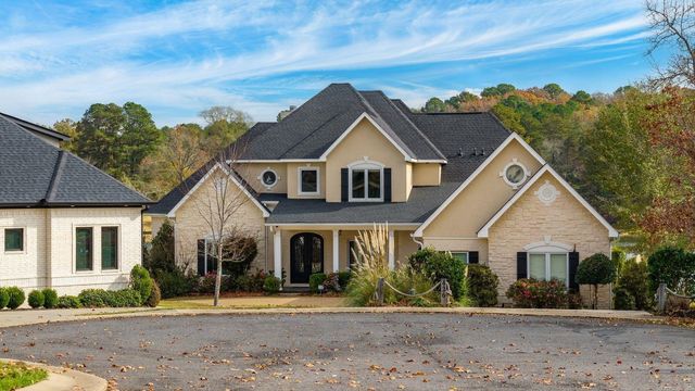 426 Serendipity Trl Trail, Hot Springs, AR 71913