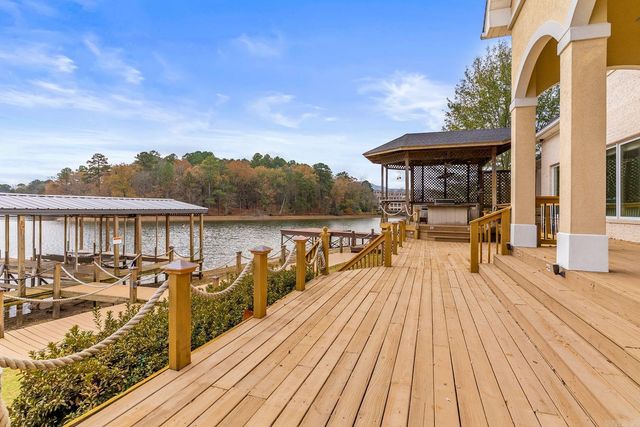 426 Serendipity Trl Trail, Hot Springs, AR 71913