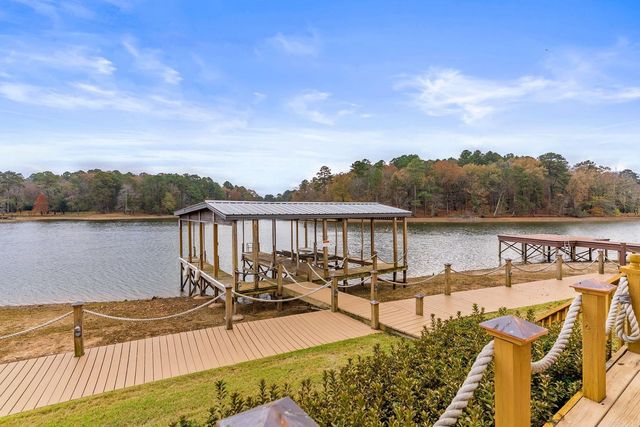 426 Serendipity Trl Trail, Hot Springs, AR 71913