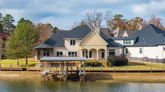 426 Serendipity Trl Trail, Hot Springs, AR 71913