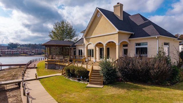 426 Serendipity Trl Trail, Hot Springs, AR 71913