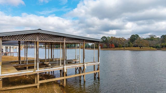 426 Serendipity Trl Trail, Hot Springs, AR 71913