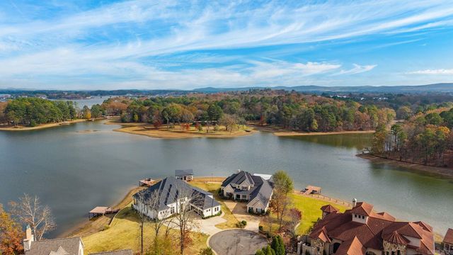 426 Serendipity Trl Trail, Hot Springs, AR 71913