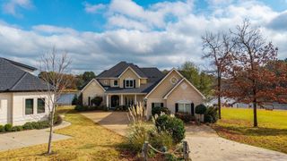 426 Serendipity Trl Trail, Hot Springs, AR 71913