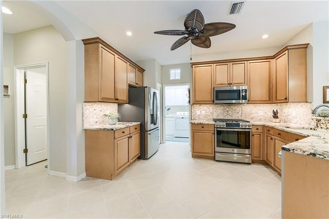 9211 Aviano DR, Fort Myers, FL 33913