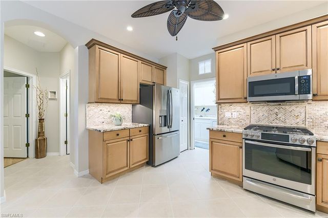 9211 Aviano DR, Fort Myers, FL 33913