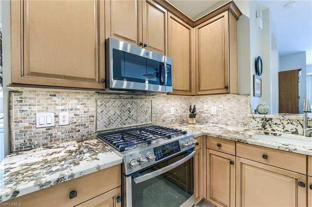 9211 Aviano DR, Fort Myers, FL 33913