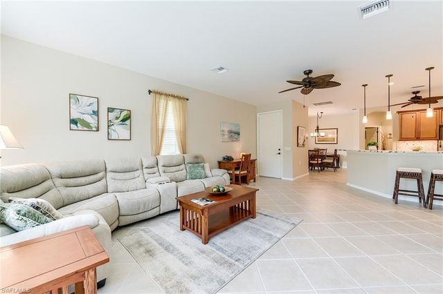 9211 Aviano DR, Fort Myers, FL 33913
