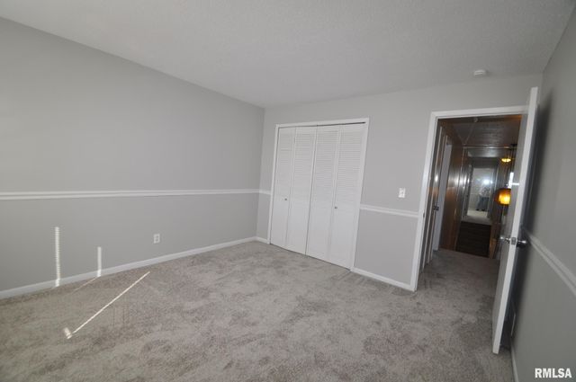 3518 CEDARVIEW Court, Bettendorf, IA 52722