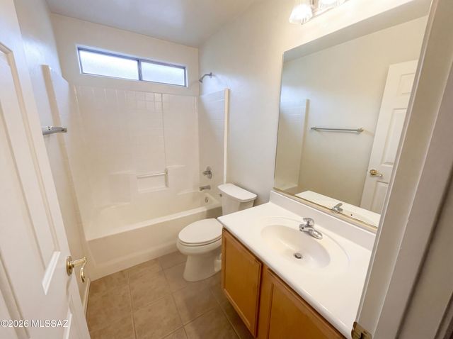 5537 W Acacia Blossom Place, Marana, AZ 85658