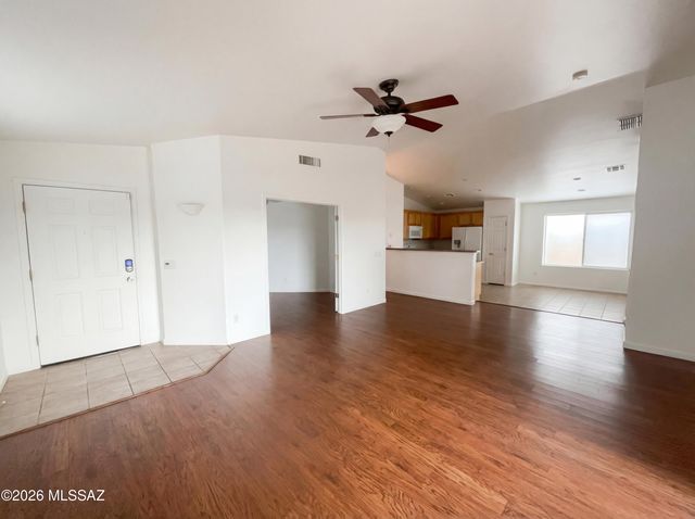 5537 W Acacia Blossom Place, Marana, AZ 85658