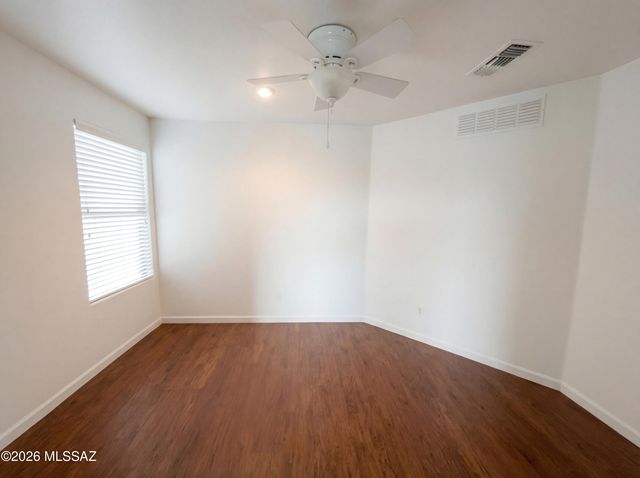 5537 W Acacia Blossom Place, Marana, AZ 85658