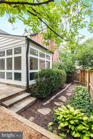7008 BEECHWOOD DR, Chevy Chase, MD 20815