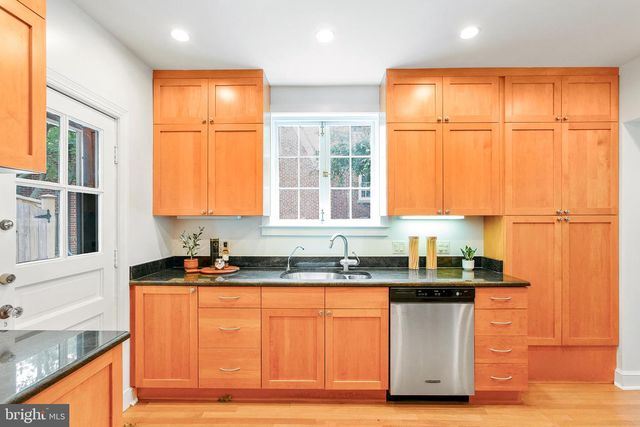 7008 BEECHWOOD DR, Chevy Chase, MD 20815