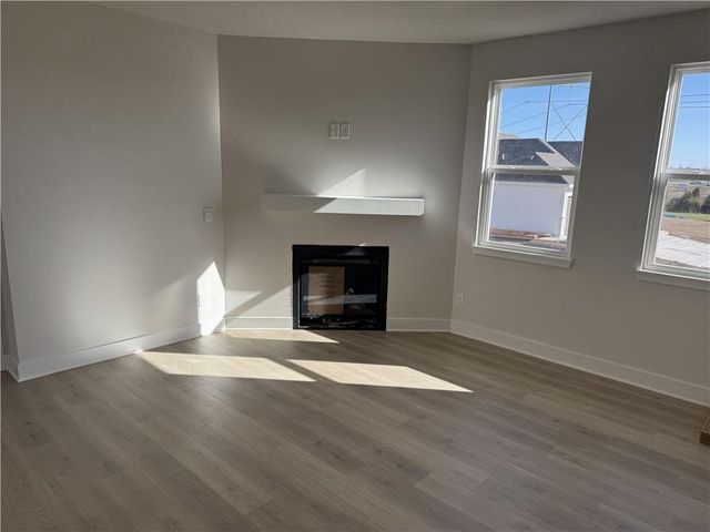 20762 W 188th Terrace, Spring Hill, KS 66083