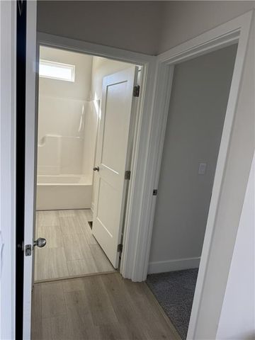 20762 W 188th Terrace, Spring Hill, KS 66083