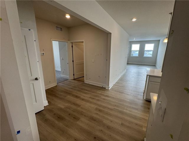 20762 W 188th Terrace, Spring Hill, KS 66083