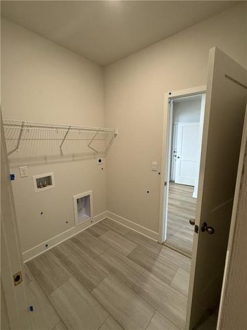 20762 W 188th Terrace, Spring Hill, KS 66083