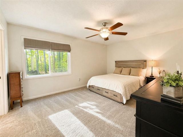 349 Teague Drive NW, Kennesaw, GA 30152