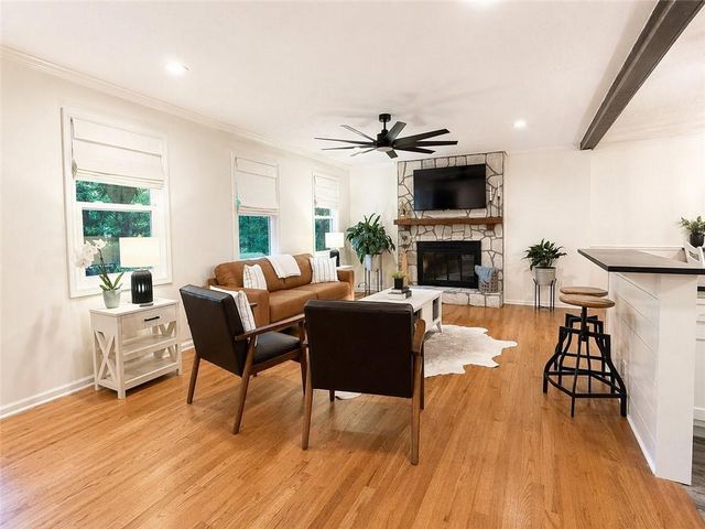 349 Teague Drive NW, Kennesaw, GA 30152