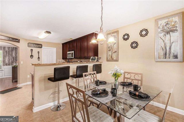 1200 Pendley Point, Hampton, GA 30228