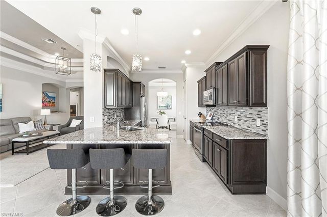 12045 Covent Garden CT # 2103, Naples, FL 34120