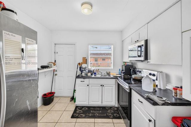 1619-1621 NW 8th Ave, Fort Lauderdale, FL 33311