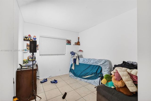 1619-1621 NW 8th Ave, Fort Lauderdale, FL 33311