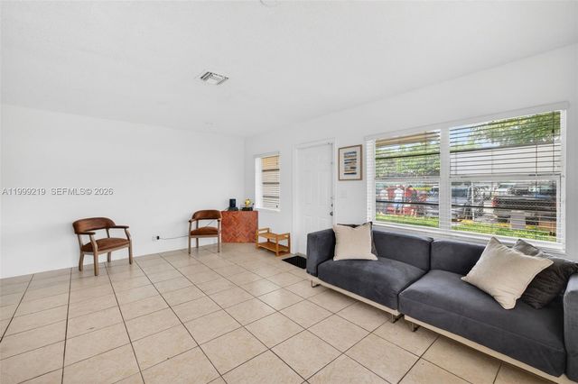 1619-1621 NW 8th Ave, Fort Lauderdale, FL 33311