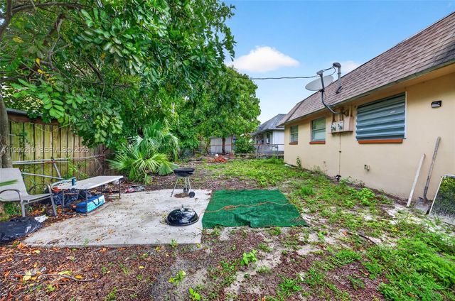 1619-1621 NW 8th Ave, Fort Lauderdale, FL 33311