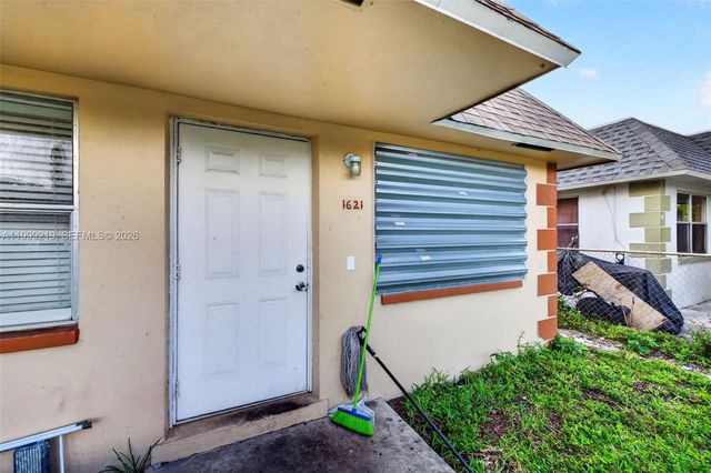 1619-1621 NW 8th Ave, Fort Lauderdale, FL 33311
