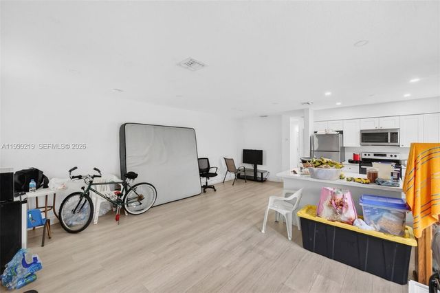 1619-1621 NW 8th Ave, Fort Lauderdale, FL 33311