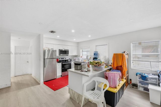 1619-1621 NW 8th Ave, Fort Lauderdale, FL 33311