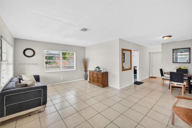 1619-1621 NW 8th Ave, Fort Lauderdale, FL 33311