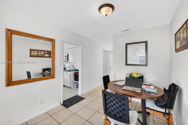 1619-1621 NW 8th Ave, Fort Lauderdale, FL 33311