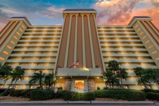 4550 COVE CIRCLE 305, St Petersburg, FL 33708