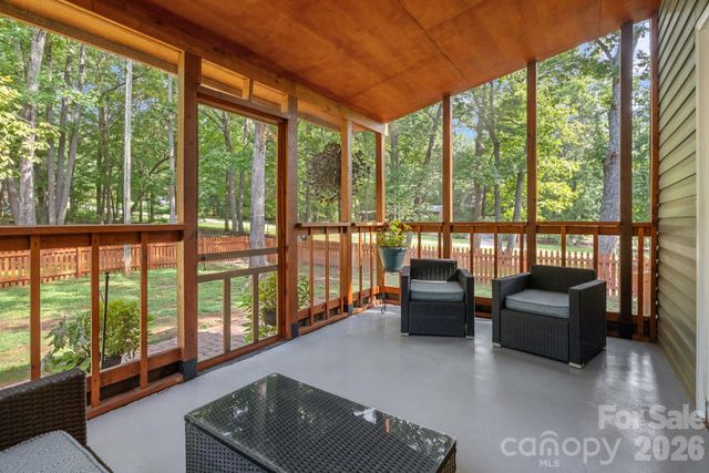 2981 Oak Ridge Circle, Lincolnton, NC 28092
