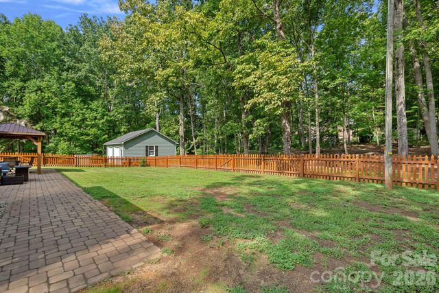 2981 Oak Ridge Circle, Lincolnton, NC 28092