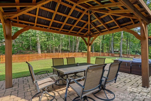 2981 Oak Ridge Circle, Lincolnton, NC 28092