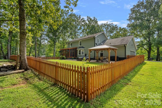 2981 Oak Ridge Circle, Lincolnton, NC 28092