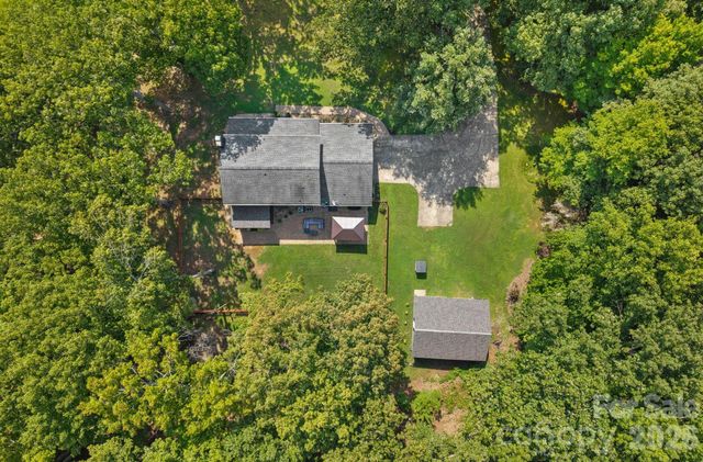 2981 Oak Ridge Circle, Lincolnton, NC 28092